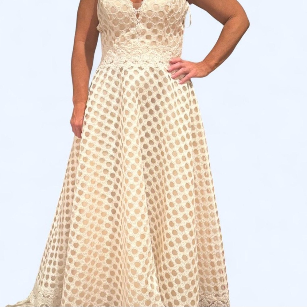 Chic Cream Polka Dot Wedding Dress